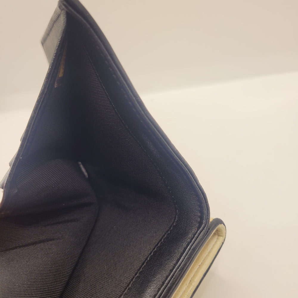 Chanel Cream CC Caviar Leather Wallet - Picture 7 of 9